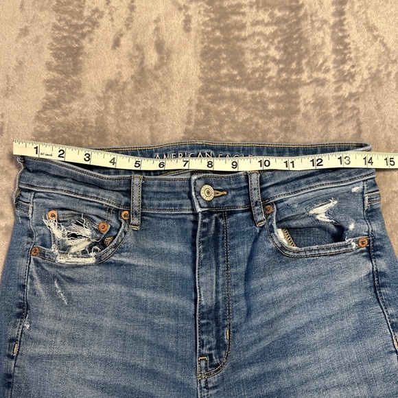 American Eagle Super Hi-Rise Flare Jeans Sz 8 Short Distressed Blue Boho Hippie - Picture 3 of 11